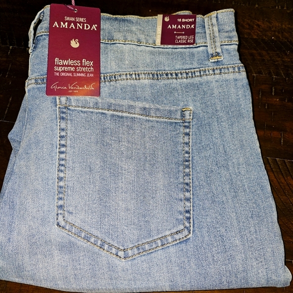 jeans, Gloria Vanderbilt, 16 Short. - Picture 1 of 2